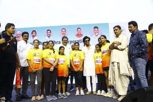 విజయవాడలో “స్వచ్ఛతాన్” మారథాన్