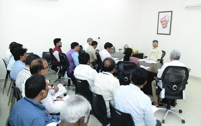 స్వర్ణ నారావారి పల్లె తరహాలో స్వర్ణ చంద్రగిరి
