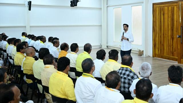 ప్రభుత్వం చేస్తున్న ప్రతి మంచిని ప్రజల్లోకి తీసుకెళ్లండి