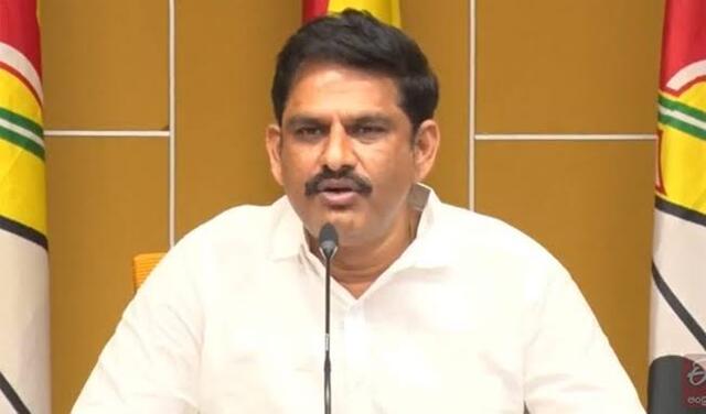 వెలిగొండకు ఏం చేశారని క్రెడిట్ చోరీ?