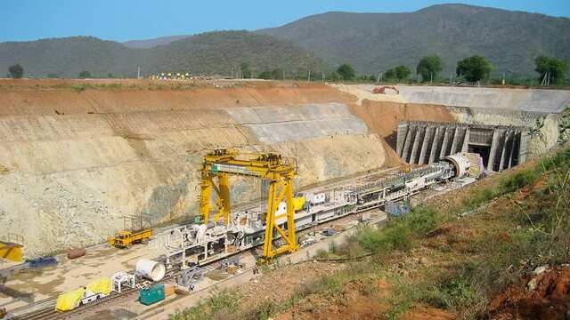 మూడు దశాబ్దాల వెలుగొండ కల సాకారం