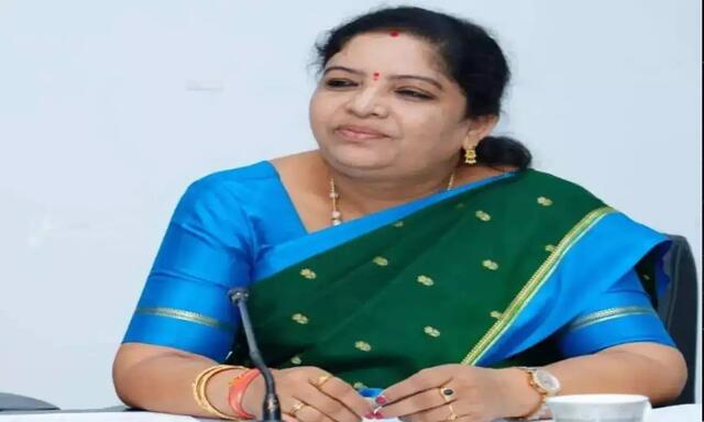 సీఎం దృష్టికి.. గిరిజనుల సమస్యలు