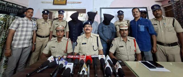 డ్రగ్స్ కేసులో టిటిడి ఉద్యోగి అరెస్ట్