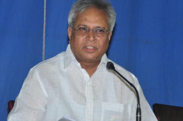 జగన్‌కు వల్ల కాదు.. ఆ స్థానంలో పవన్ ఉండాలి