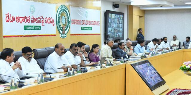 టెక్నాలజీ హెల్ప్‌తో ప్రమాదాలు నియంత్రించాలి