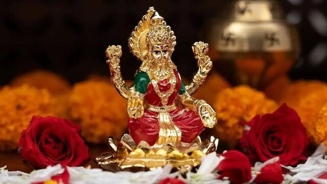 వరలక్ష్మీ వ్రతం.. మహిళలకు ఎంతో విశిష్టం!