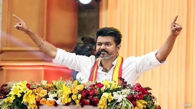 పోలీసుల డ్రామా వల్లే తొక్కిసలాట.. సీఎం సంచలనం