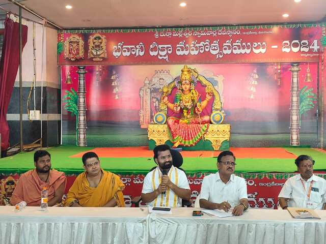 ఇంద్రకీలాద్రిలో.. ఆ సమయాల్లో వీఐపీ దర్శనాల రద్దు