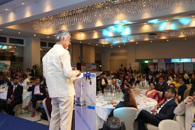 విజన్ ఉంటే ఏ రంగంలోనైనా అభివృద్ధి