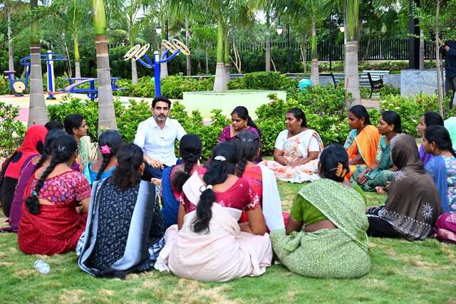 ప్రభుత్వ పాఠశాలలను చూసి అసూయపడేలా చేస్తాం