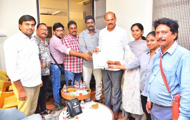 జర్నలిస్టుల సమస్యల పరిష్కారానికి చర్యలు