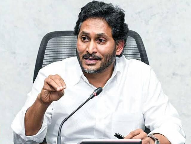 తెలంగాణ నీరు దోచుకుంటుంటే బాబుకు పట్టదా?