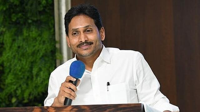 జూన్ 3న తెనాలికి జగన్
