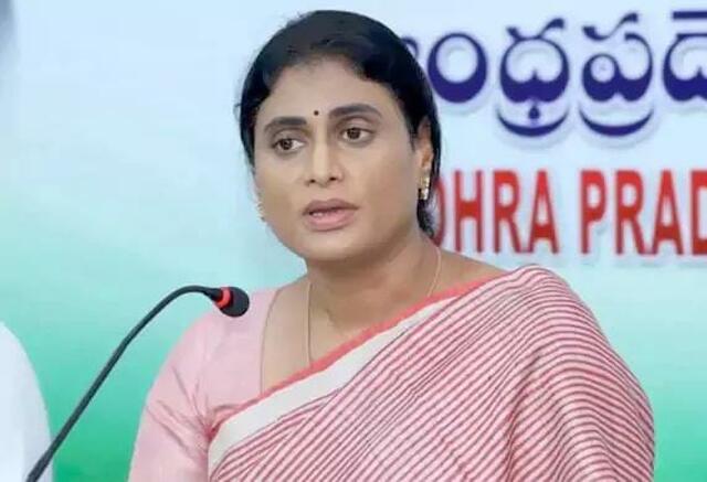 బెట్టింగ్‌లో ఆత్మహత్య చేసుకుంటే జగన్ పరామర్శలా?