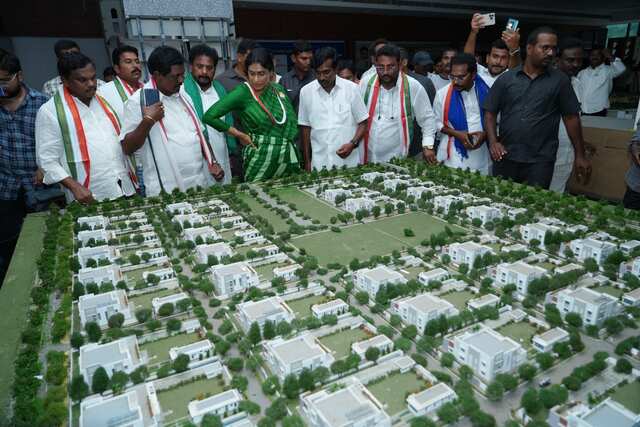రాజధాని పేరుతో రియల్ ఎస్టేట్ వ్యాపారం