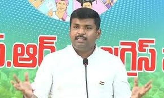 దోచింది దాచుకునేందుకే సింగపూర్ టూర్!