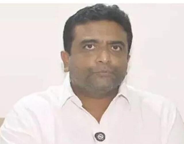 వైసీపీ నేత వార్నింగ్.. గొడ్డలితో వస్తాం